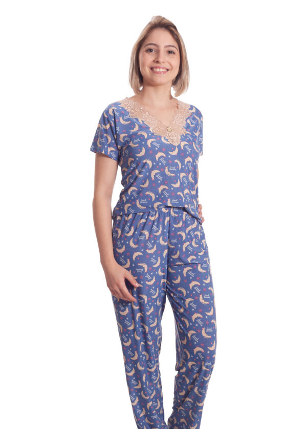 pijama-feminino-em-liganete-poliester-com-calca-em-estampas-