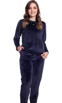 pijama-feminino-luxuoso-–-fleece-liso-com-conforto-e-sofisti